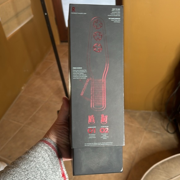 NIB Cirrus Wave Styler - No Heat or Electricity Hair Styling Tool - Picture 3 of 9